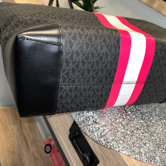 Hard to Find Michael Kors Hot Pink & Black Eva Stripe Tote - Picture 3 of 7